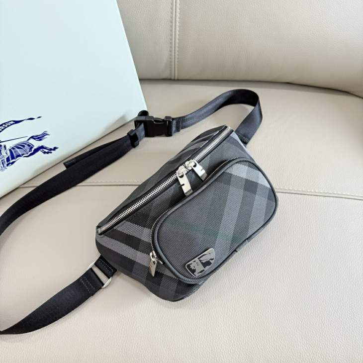 Picture of Burberry Mens Bags _SKUfw240793568fw
